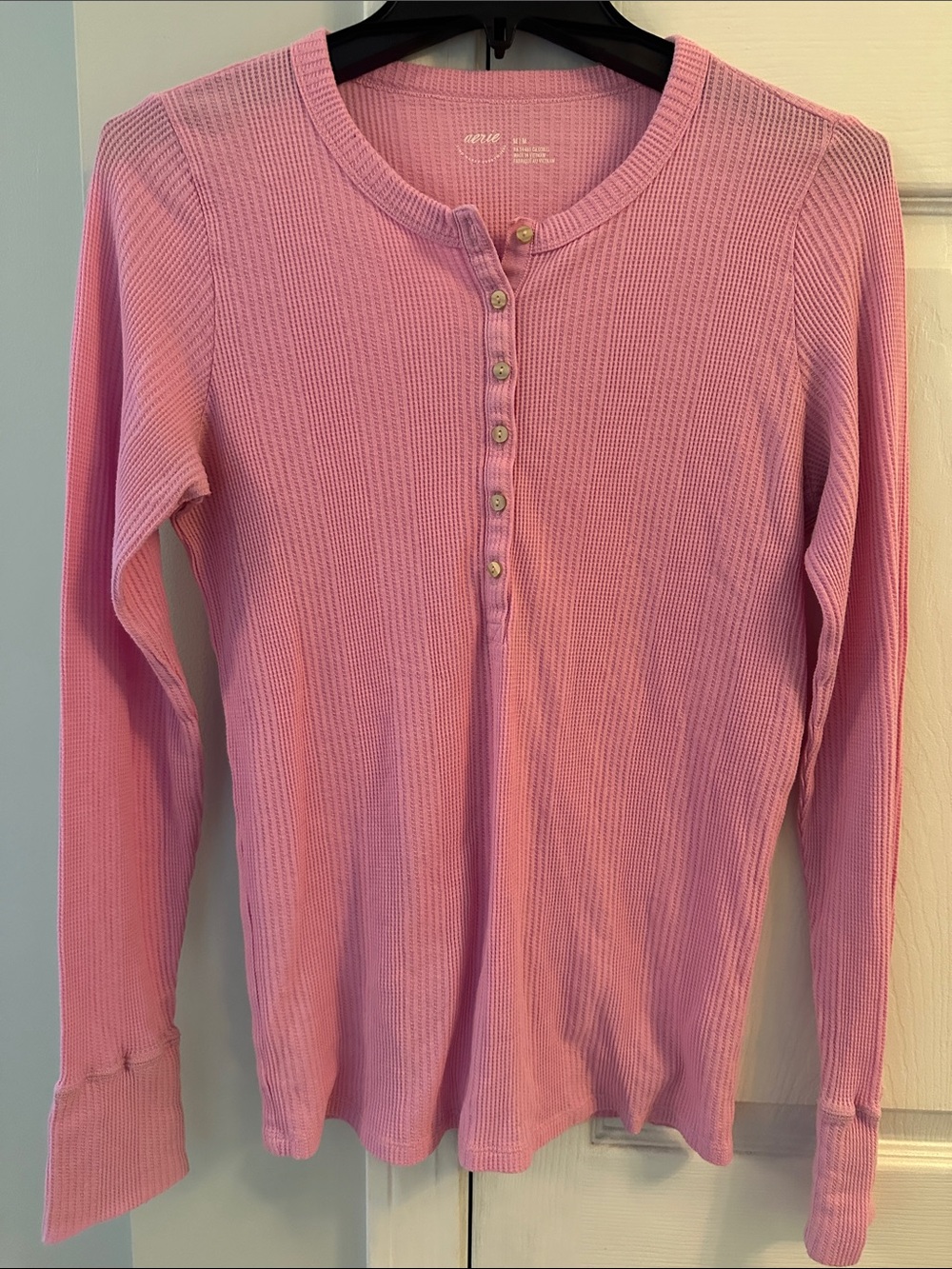 Aerie 💕 Pink Waffle-Knit Henley Button Down Too- Amazing Condition!- Size M